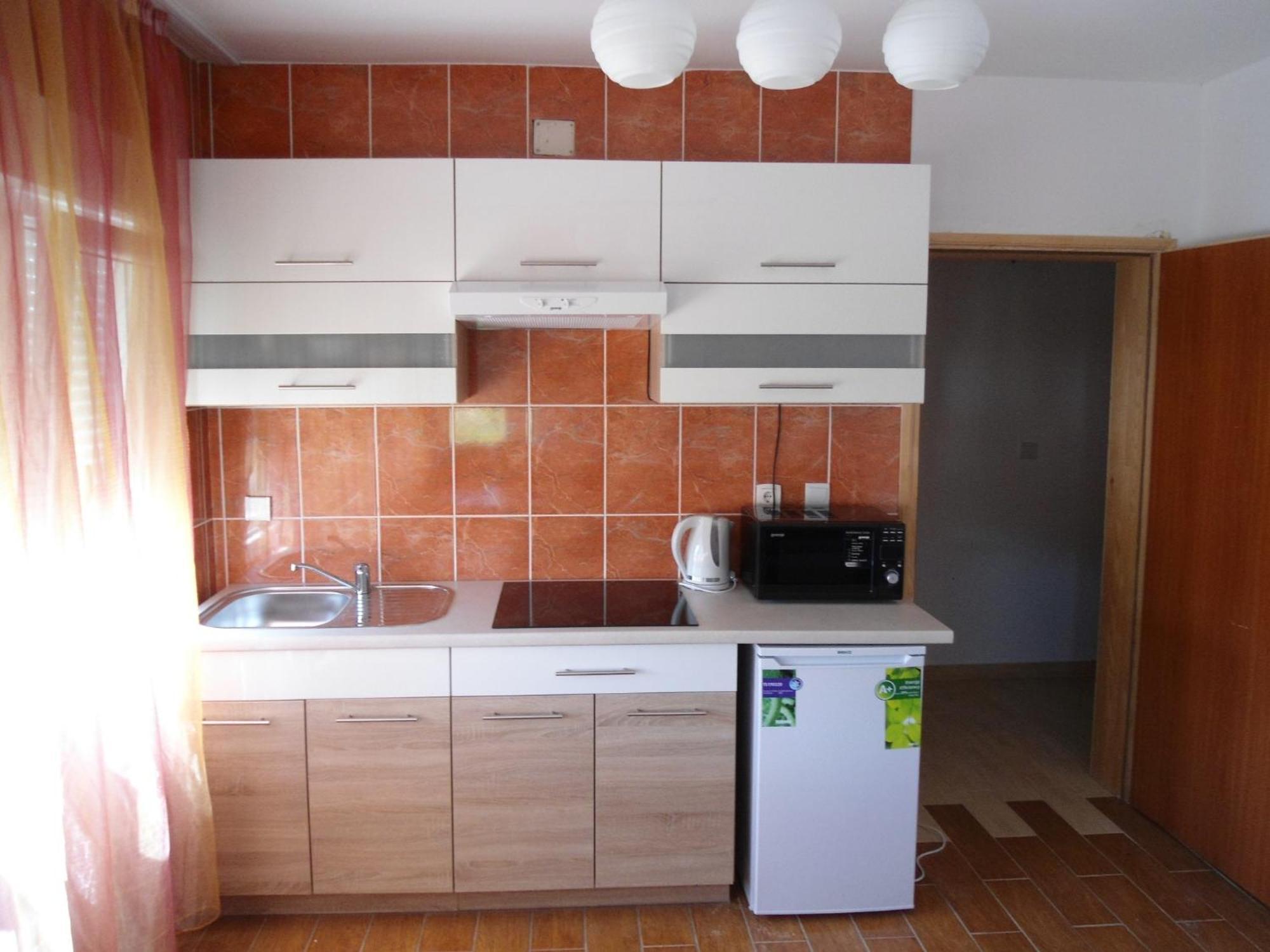 Lazar Apartments Petrovac Екстер'єр фото