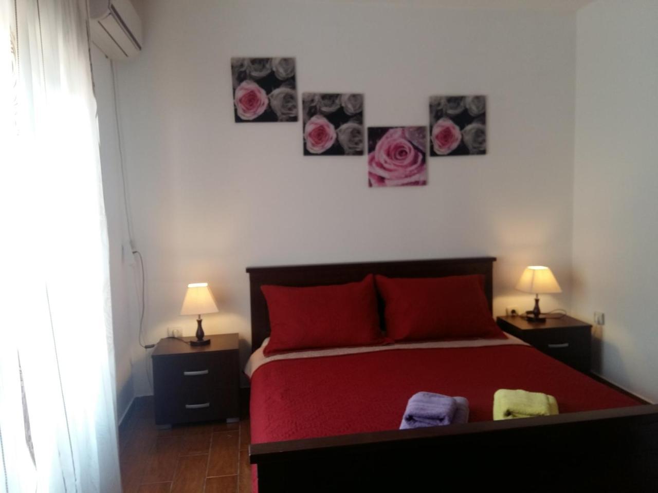 Lazar Apartments Petrovac Екстер'єр фото