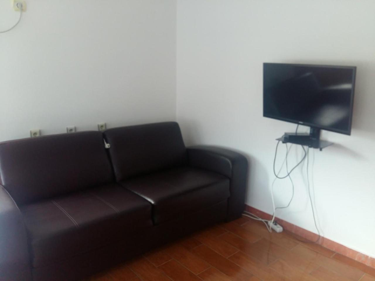 Lazar Apartments Petrovac Екстер'єр фото