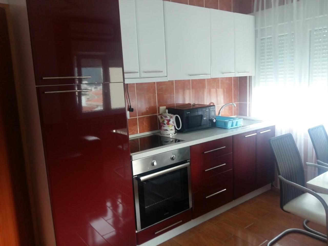 Lazar Apartments Petrovac Екстер'єр фото