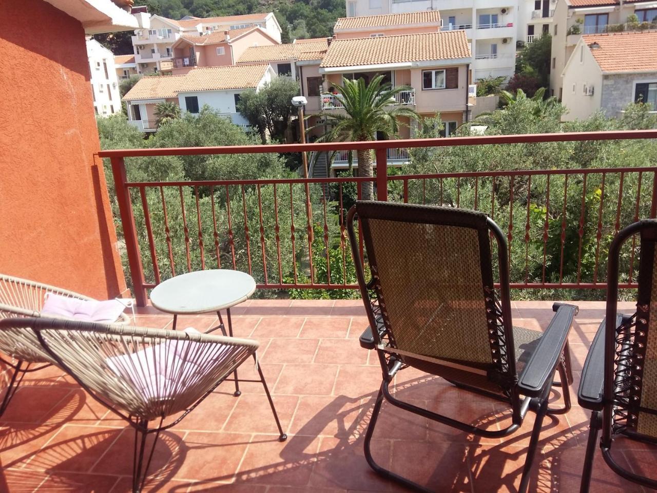 Lazar Apartments Petrovac Екстер'єр фото