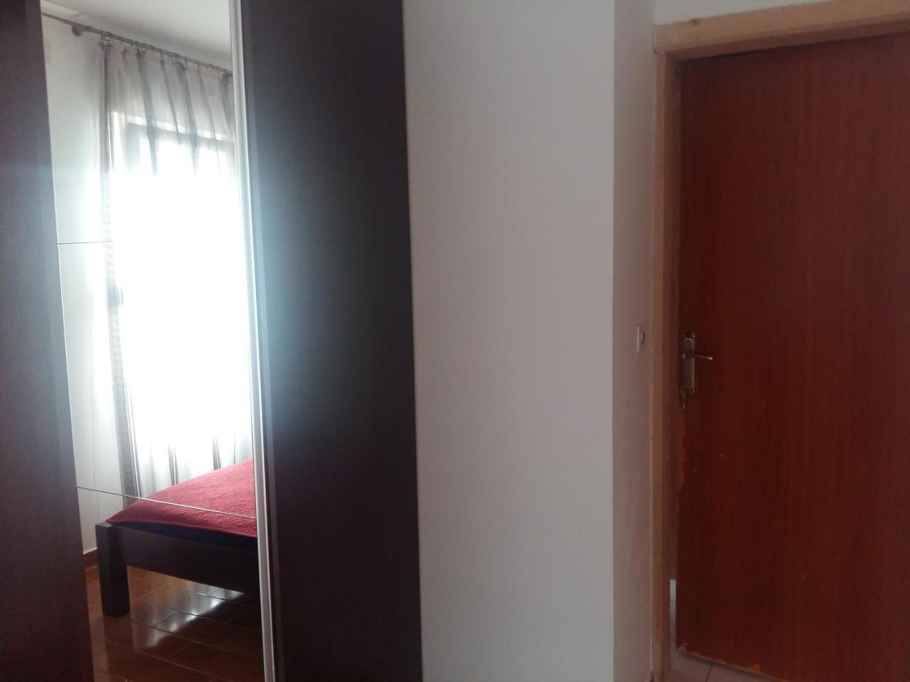 Lazar Apartments Petrovac Екстер'єр фото