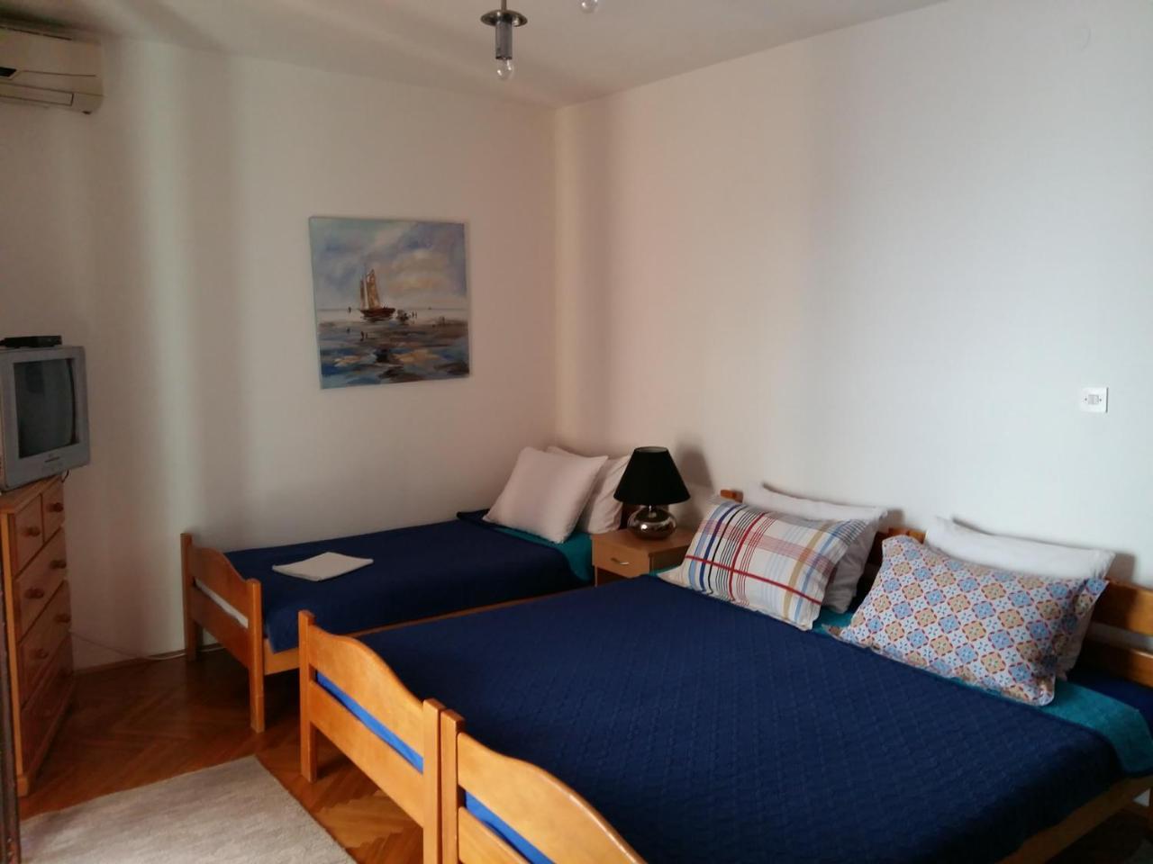 Lazar Apartments Petrovac Екстер'єр фото